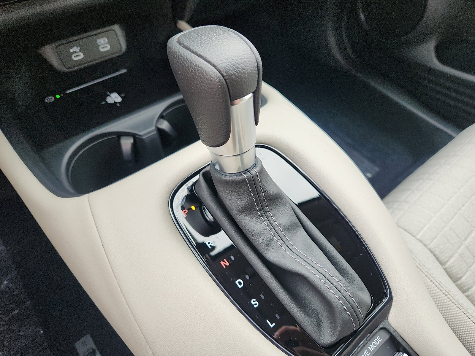 New 2026 Honda HR-V LX image 10