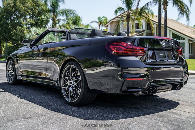 Used 2020 BMW M4 Convertible w/ Competition Package RWD image 6