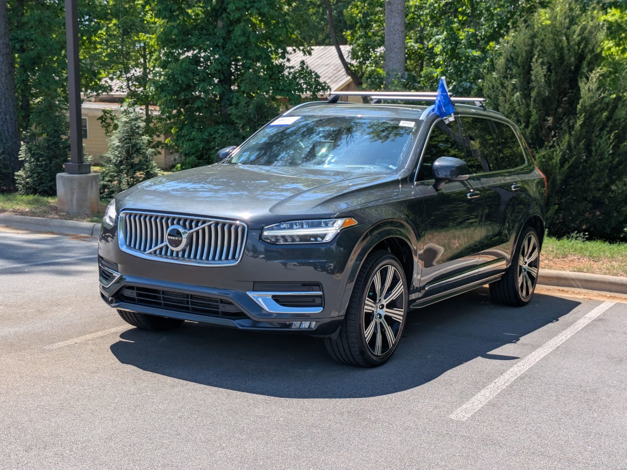 Used 2022 Volvo XC90 T6 Inscription w/ Advanced Package AWD/4WD image 6
