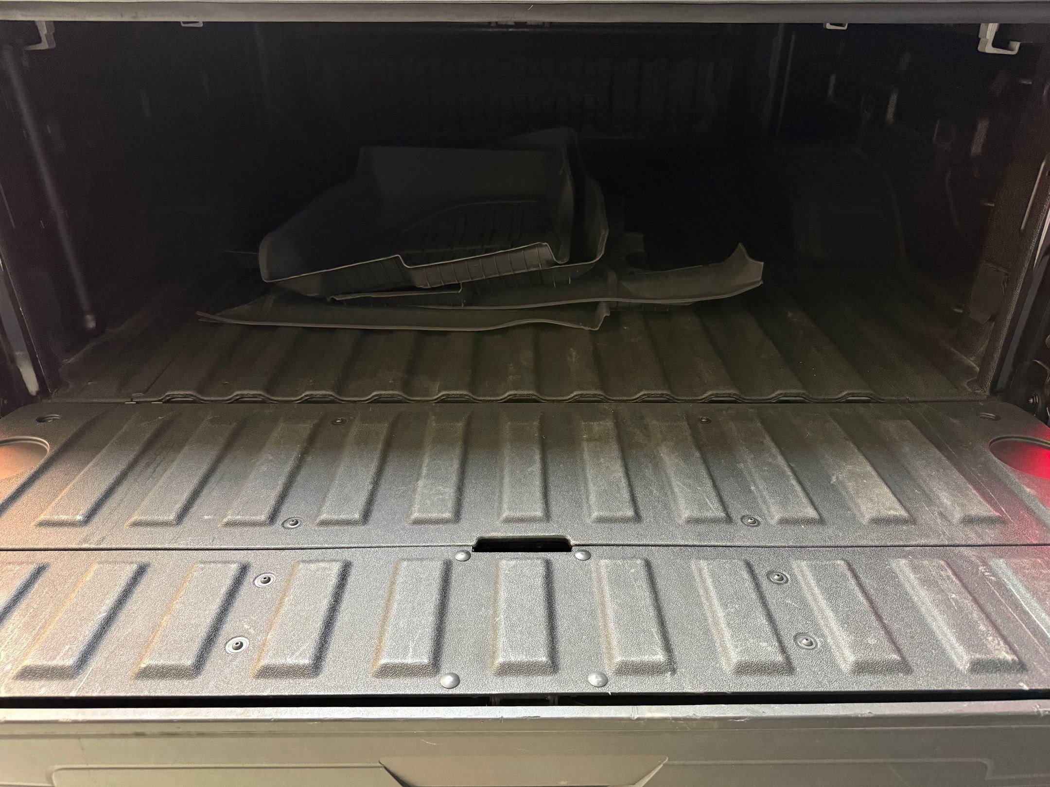 Used 2024 GMC Sierra 2500 AT4X w/ AT4X AEV Edition image 44