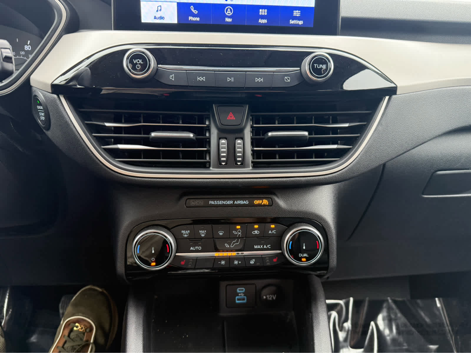 Used 2022 Ford Escape SEL image 20