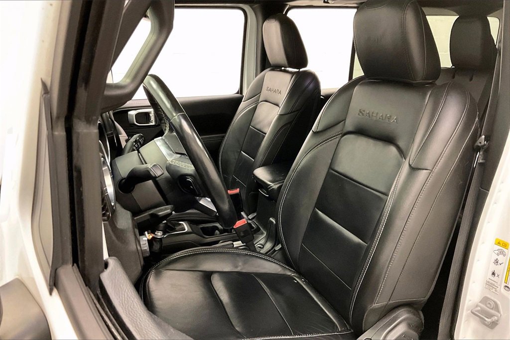 Used 2018 Jeep Wrangler Unlimited Sahara image 15