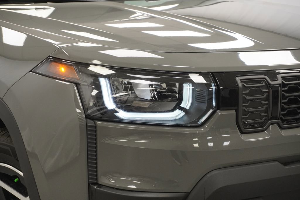 New 2026 Jeep Cherokee Laredo AWD/4WD image 5