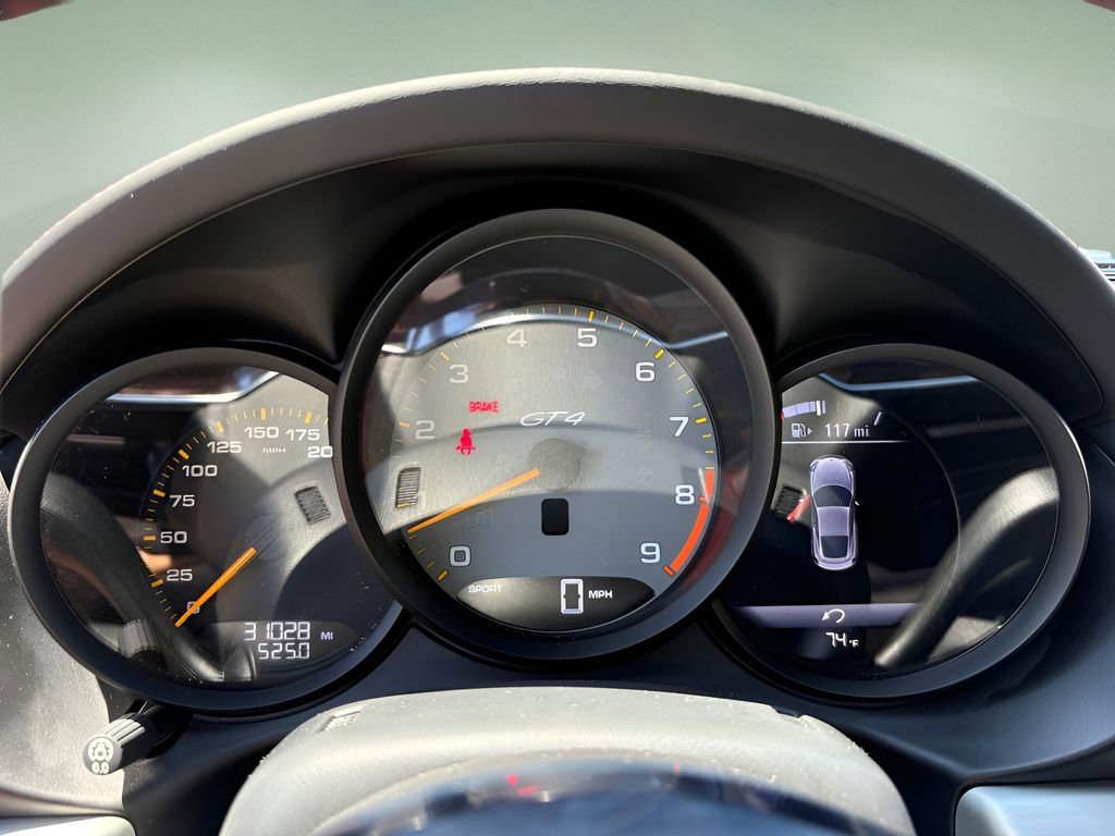 Used 2016 Porsche Cayman GT4 RWD image 16