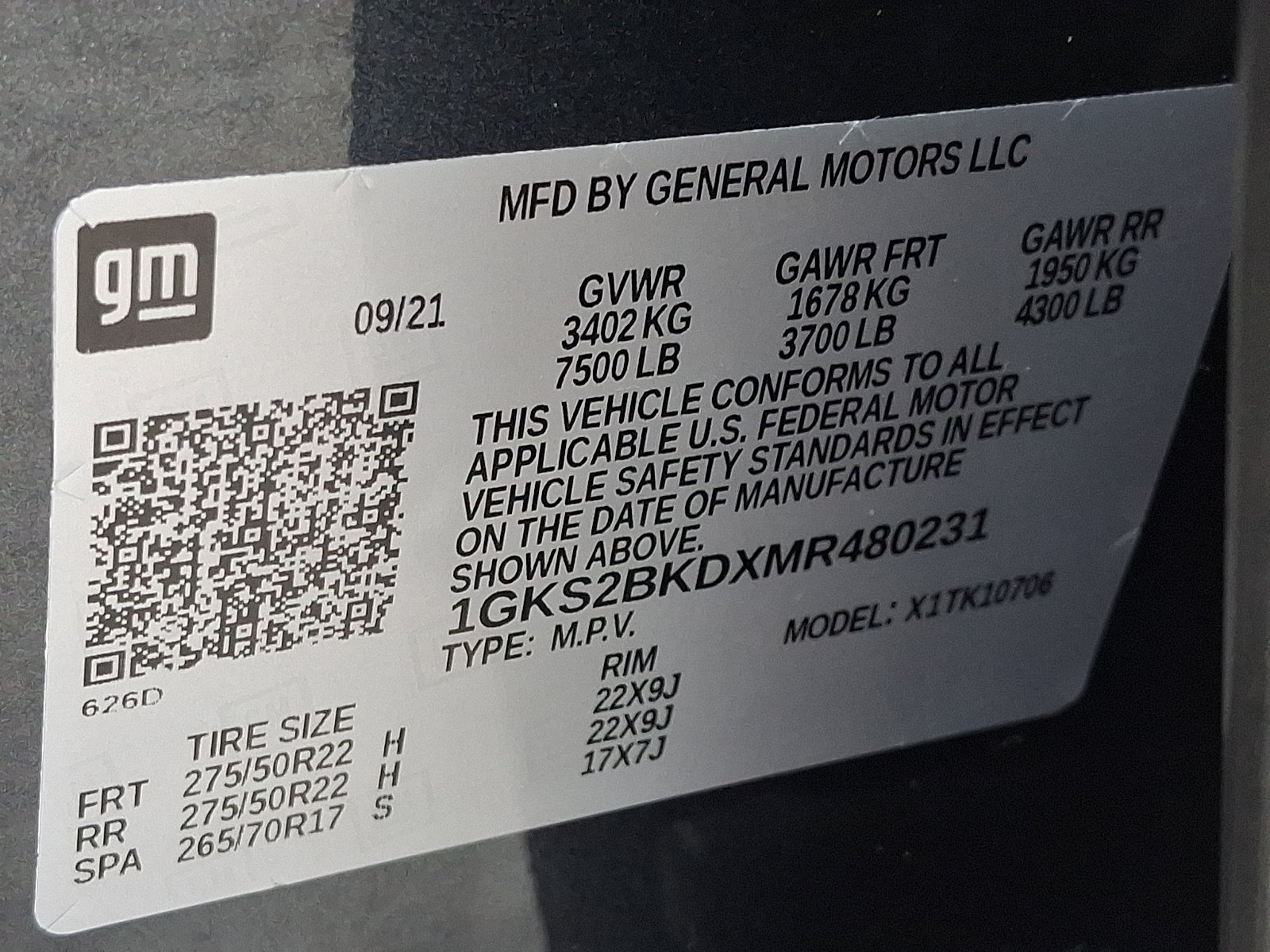 Used 2021 GMC Yukon SLT w/ Rear Media and Nav Package AWD/4WD image 27
