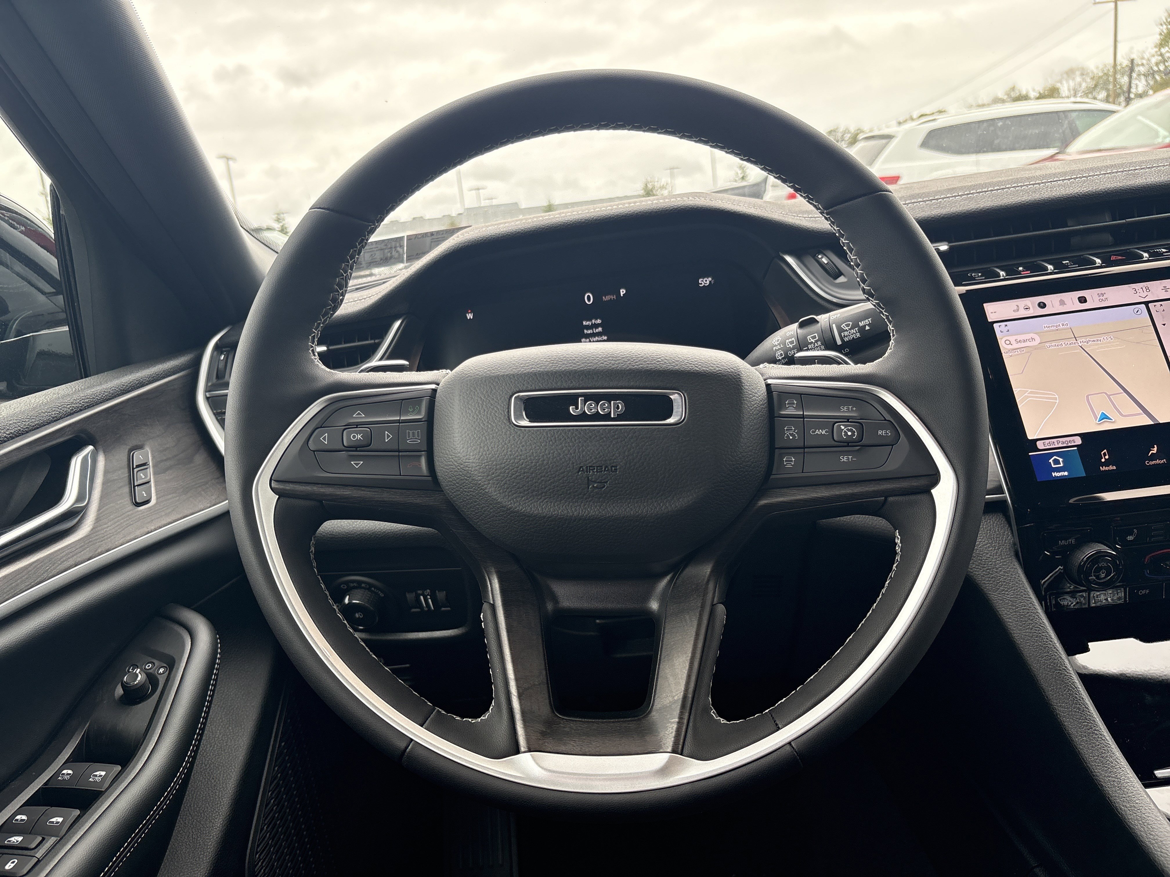 New 2025 Jeep Grand Cherokee L Limited w/ Black Appearance Package image 26