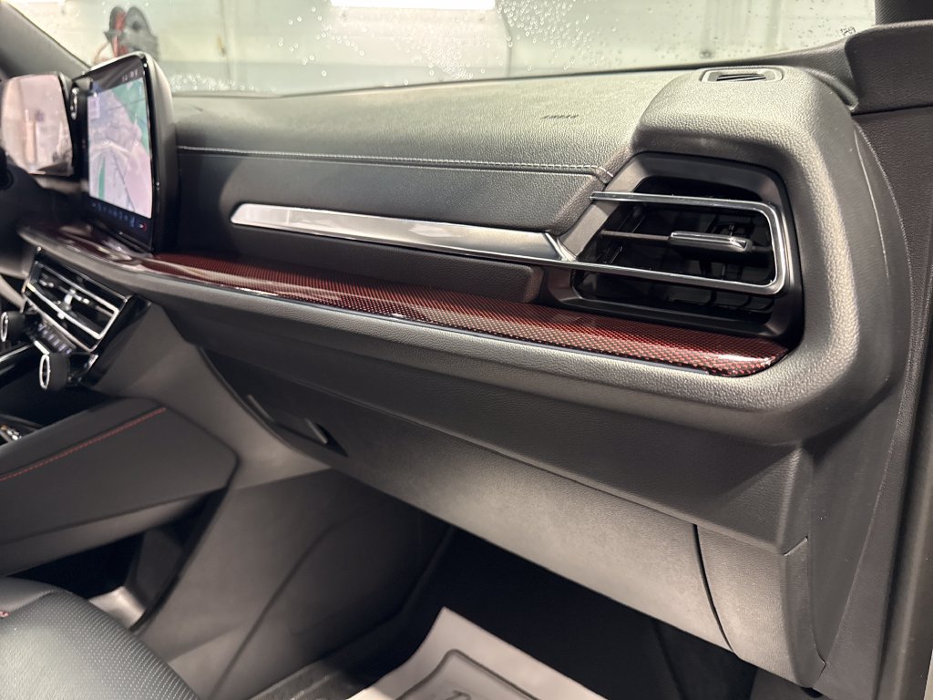 Used 2026 Chevrolet Traverse Z71 AWD/4WD image 36