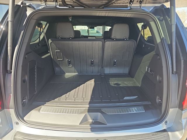 New 2026 GMC Yukon XL AT4 w/ AT4 Premium Package image 17