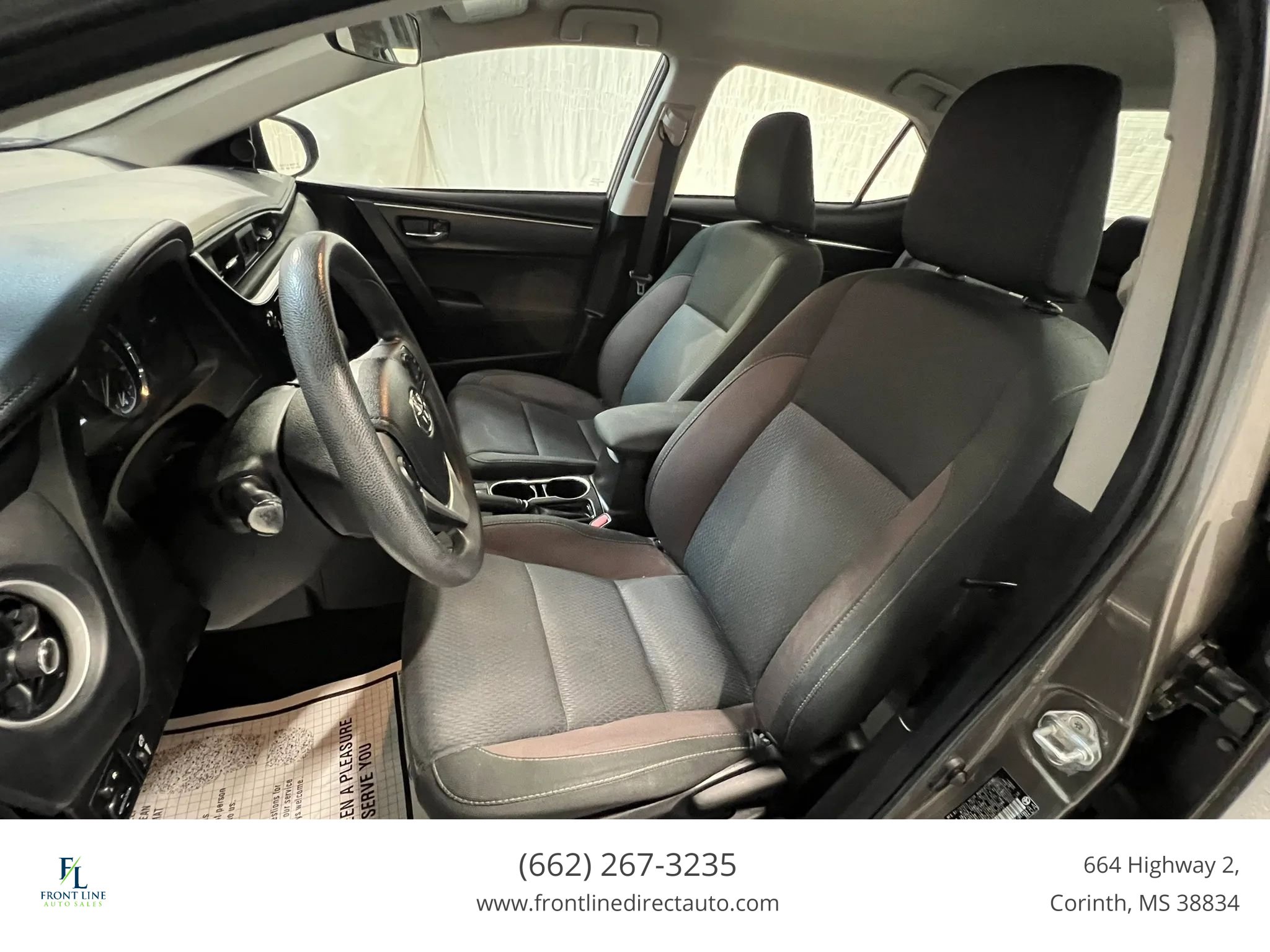 Used 2017 Toyota Corolla LE FWD image 12