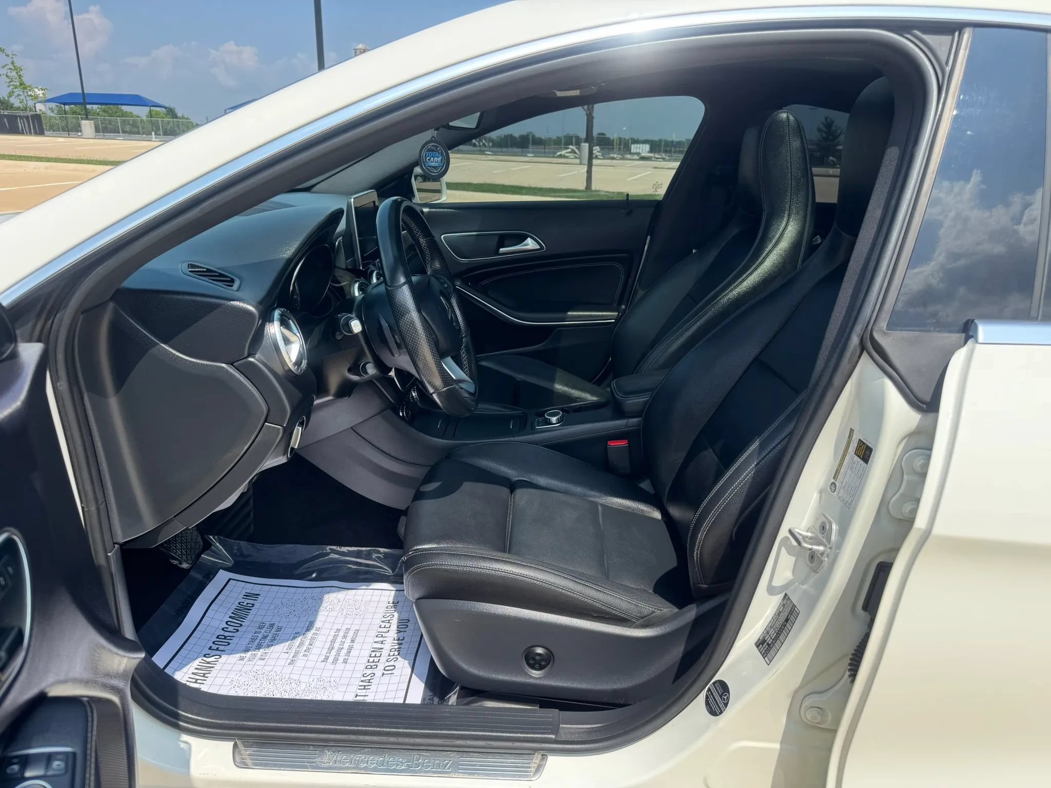 Used 2016 Mercedes-Benz CLA 250 image 21