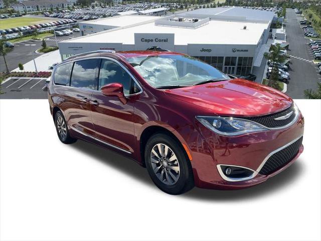 Certified 2019 Chrysler Pacifica Touring-L Plus image 9