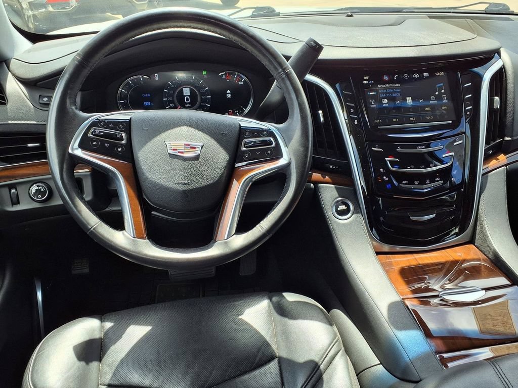 Used 2020 Cadillac Escalade ESV Luxury RWD image 14