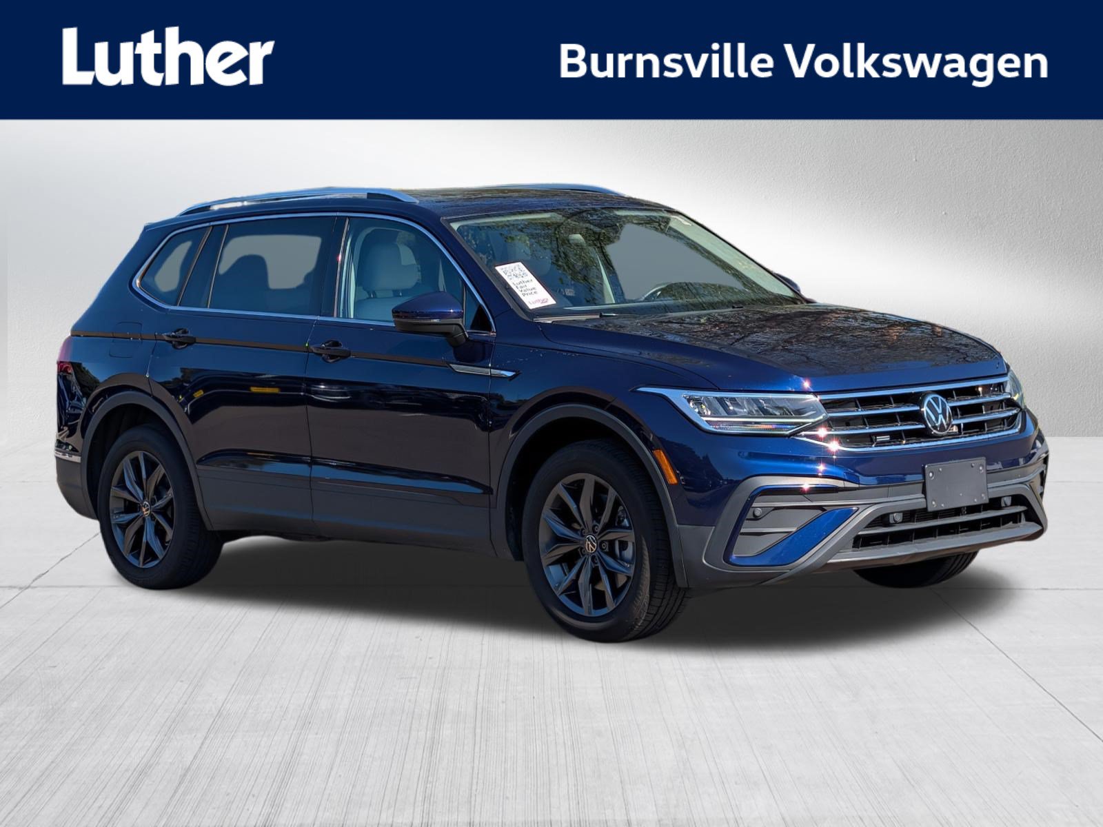 Used 2023 Volkswagen Tiguan SE w/ Panoramic Sunroof Package AWD/4WD video 1