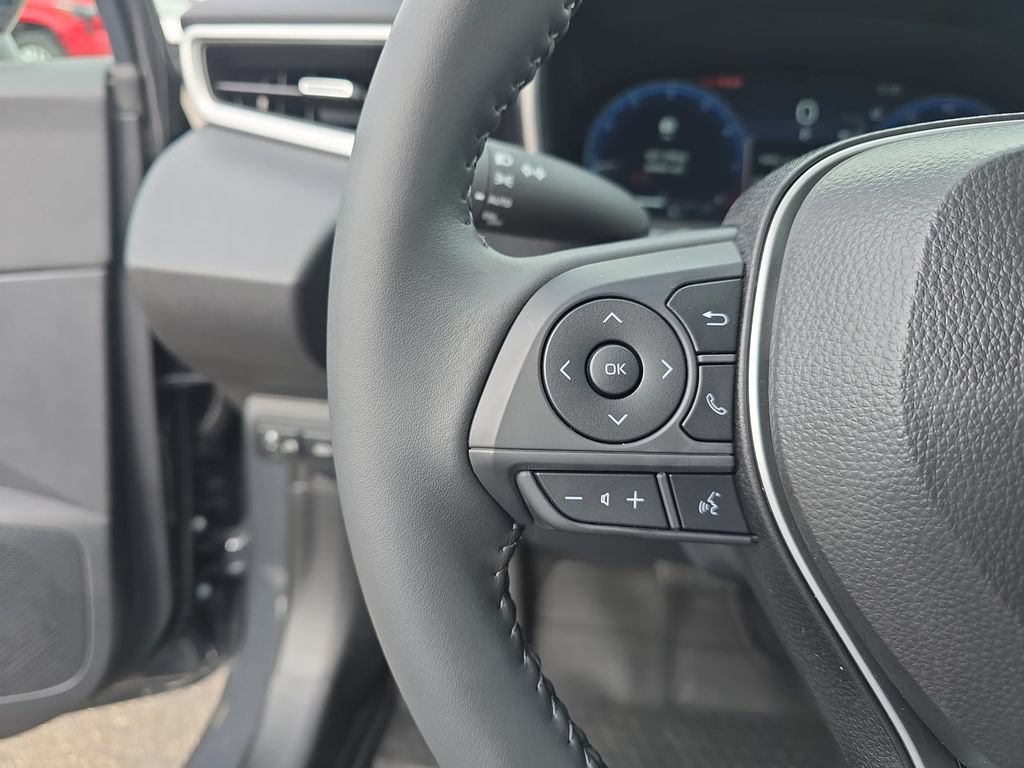 Used 2026 Toyota Corolla XSE FWD image 19