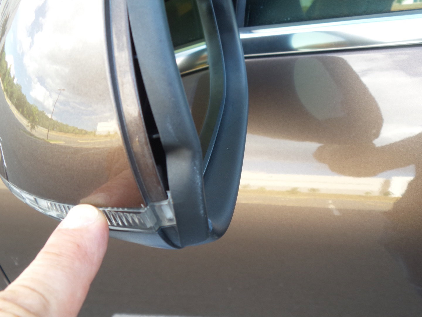 Used 2013 Volkswagen Touareg VR6 image 44