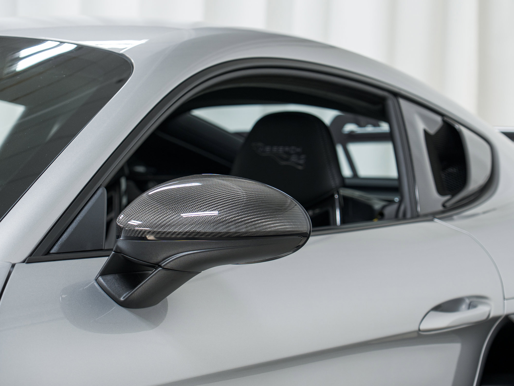 Used 2025 Porsche 718 Cayman GT4 RS image 34