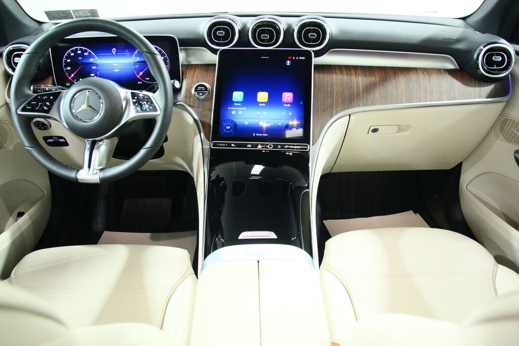 Certified 2026 Mercedes-Benz GLC 300 4MATIC image 19