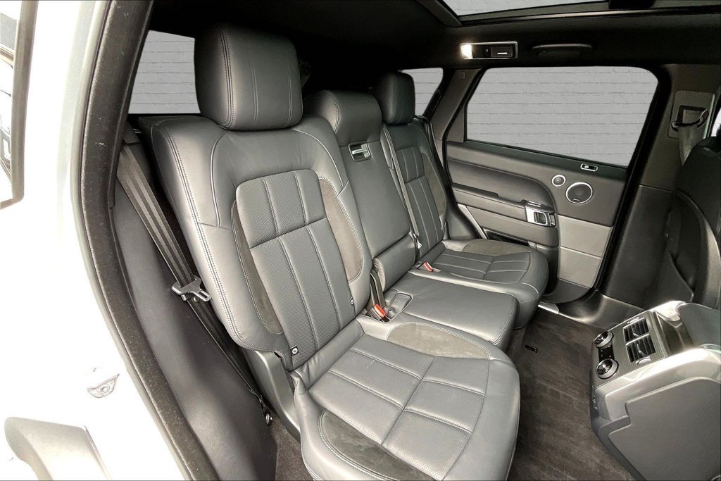 Used 2022 Land Rover Range Rover Sport HST AWD/4WD image 24