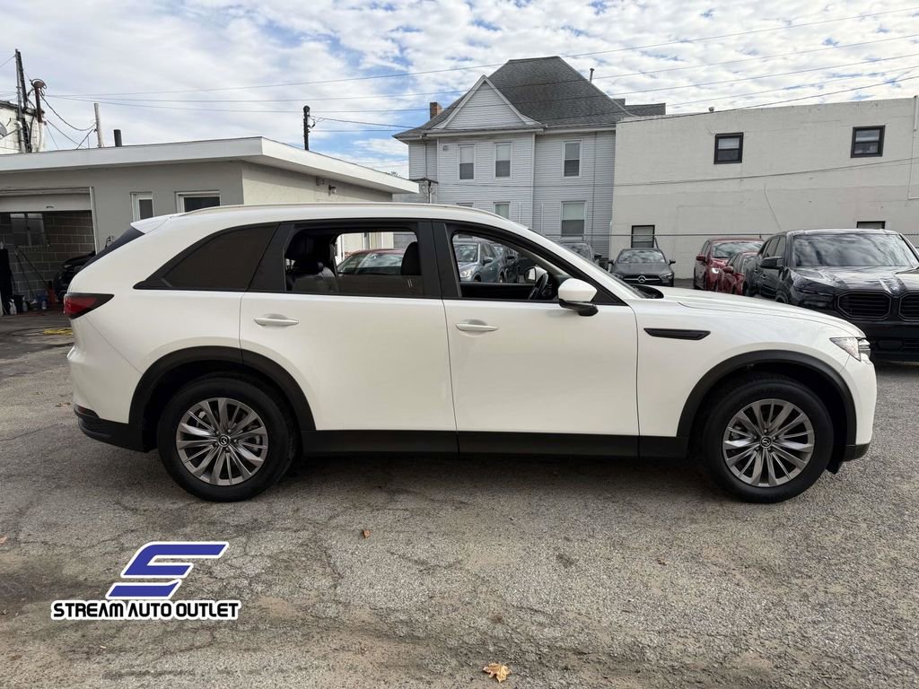 Used 2024 MAZDA CX-90 3.3 Turbo w/ Select Package image 9