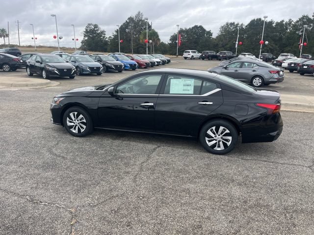 New 2025 Nissan Altima 2.5 S FWD image 7