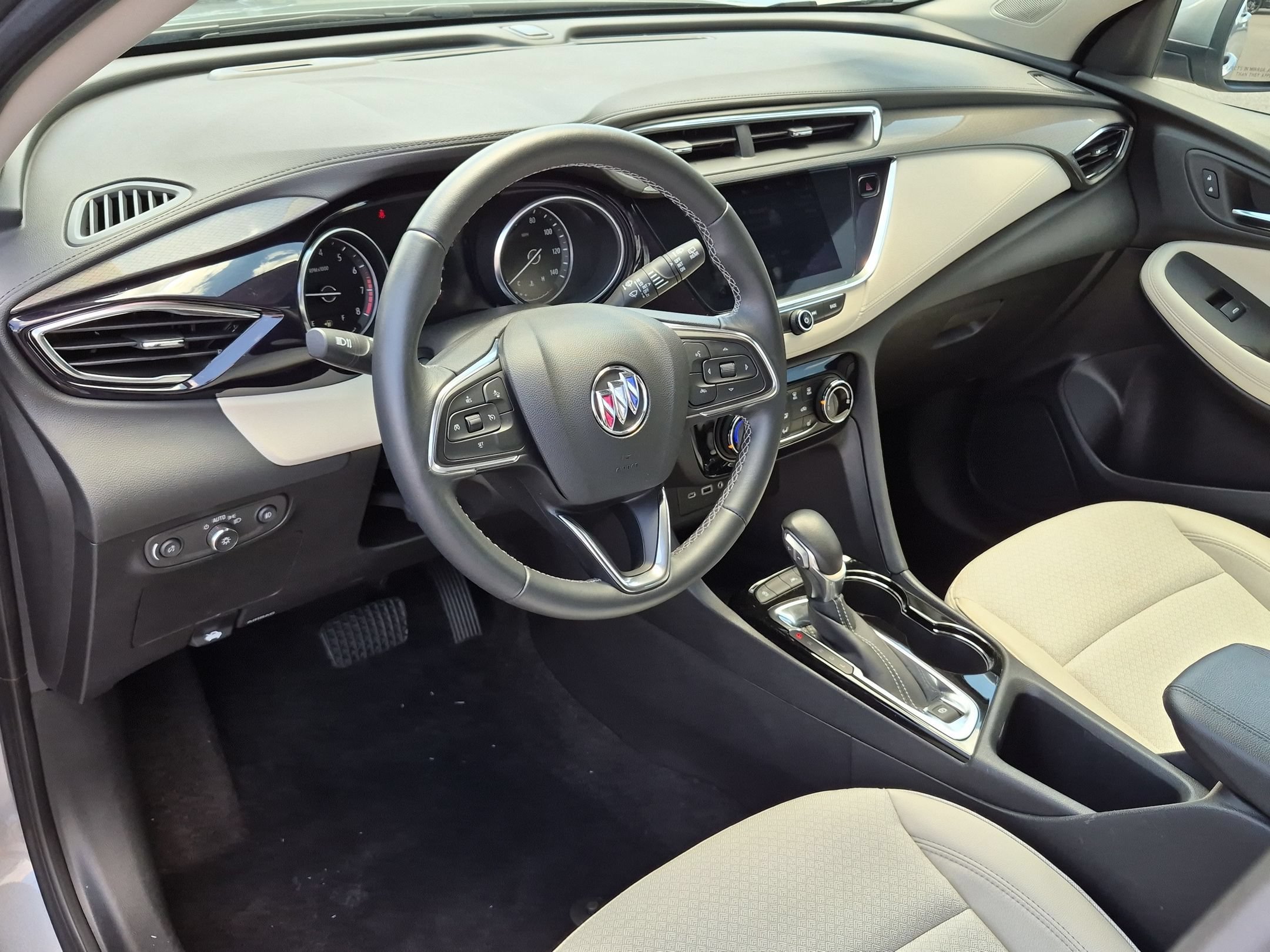 Certified 2023 Buick Encore GX Preferred w/ Cold Weather Comfort Package FWD image 9