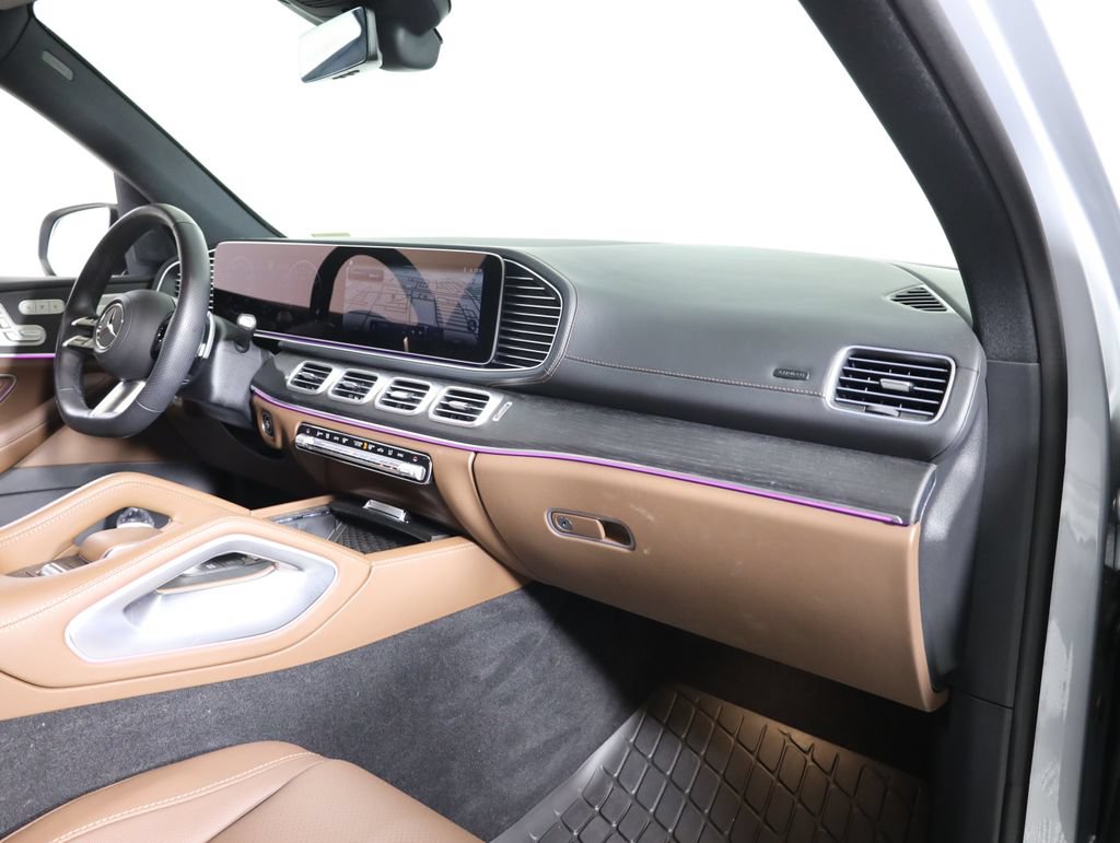 Used 2025 Mercedes-Benz GLS 450 4MATIC image 69