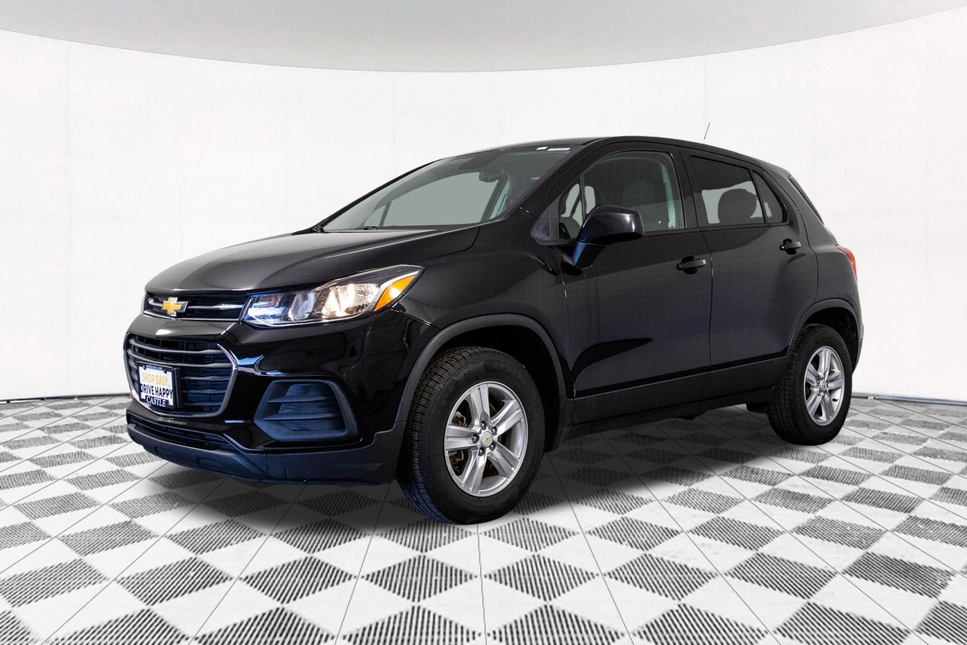 Used 2020 Chevrolet Trax LS w/ Tint and Cruise Package image 10