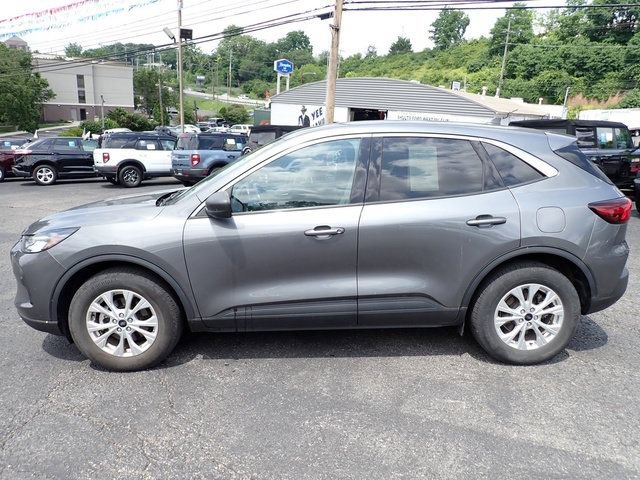 Used 2023 Ford Escape Active AWD/4WD image 2