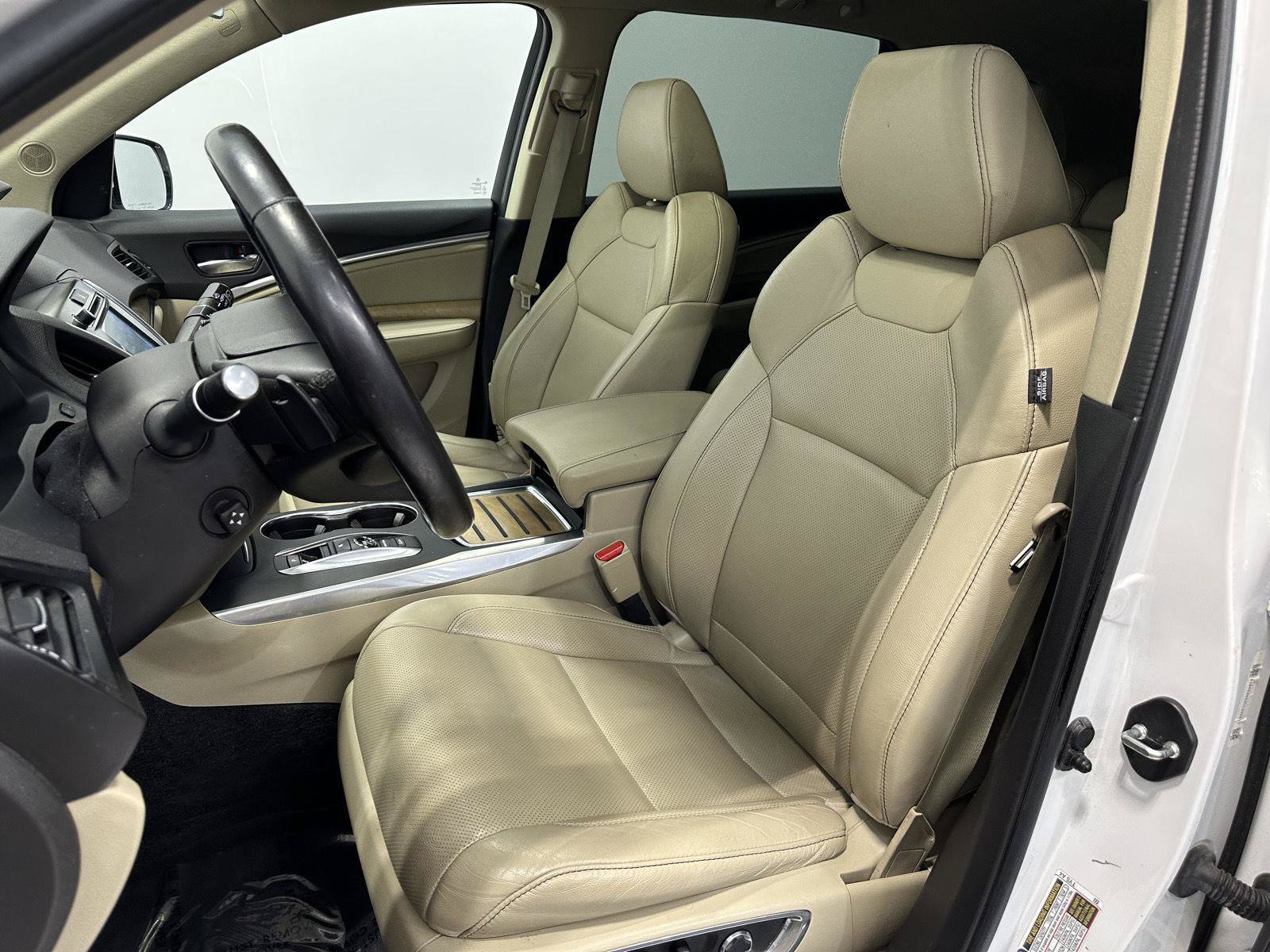 Used 2020 Acura MDX w/ Technology Package AWD/4WD image 11