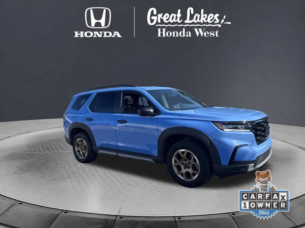 Certified 2024 Honda Pilot TrailSport image 7