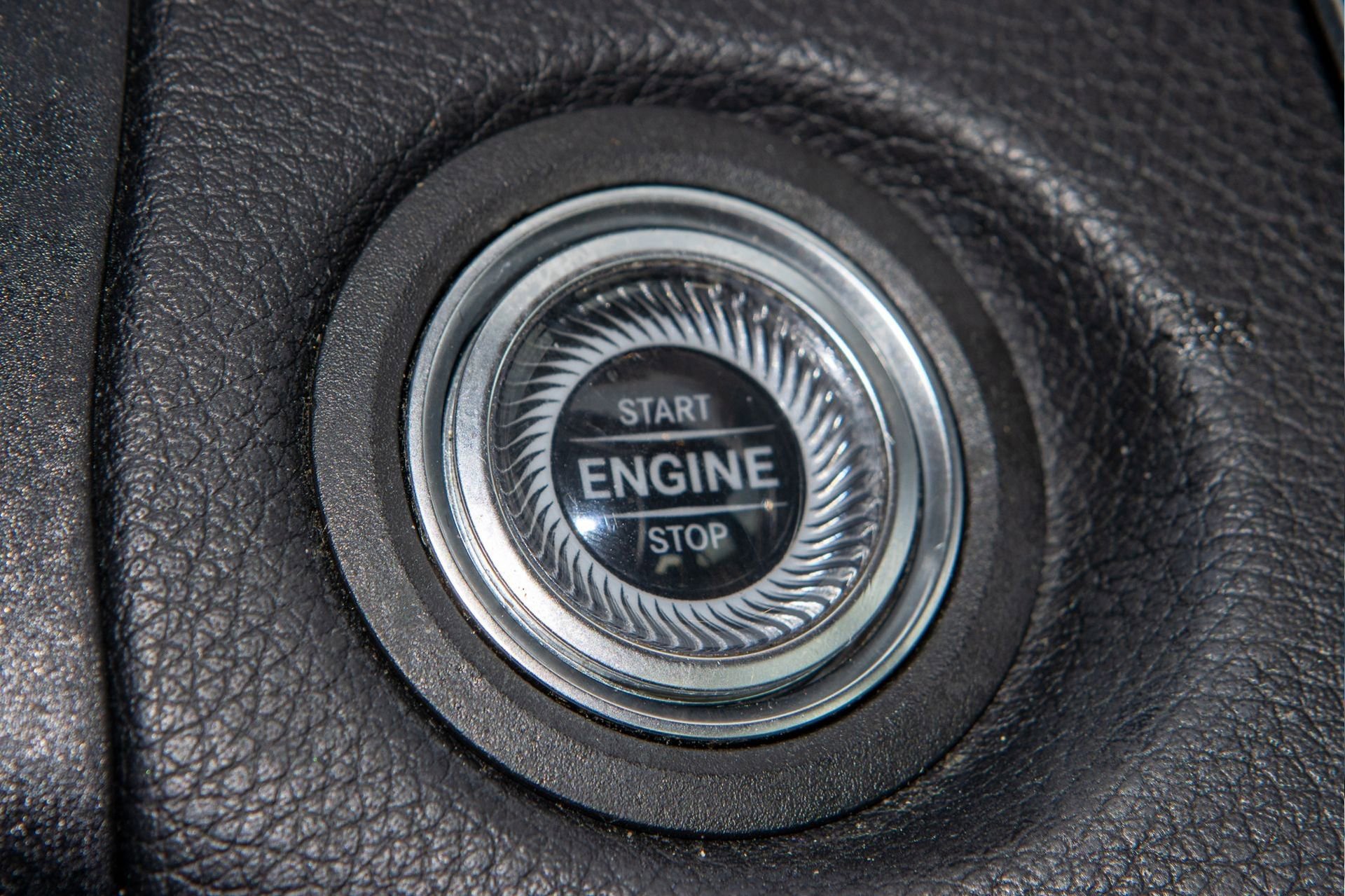 Used 2019 Mercedes-Benz C 300 4MATIC Sedan w/ Premium Package image 29