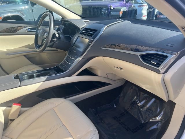 Used 2013 Lincoln MKZ Base image 26