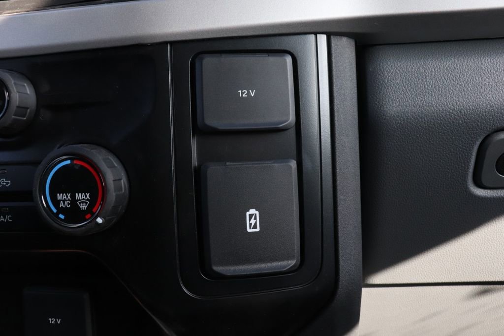 New 2026 Ford F550 4x4 Regular Cab Super Duty image 19