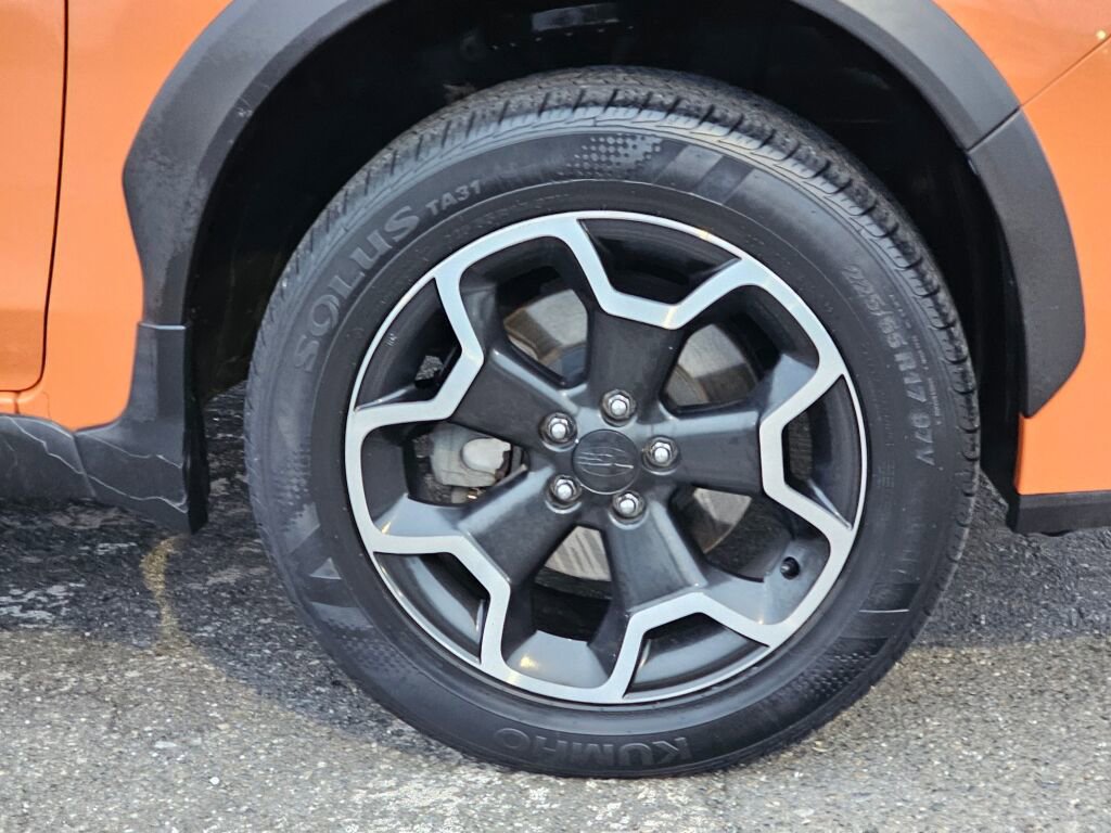 Used 2015 Subaru Crosstrek 2.0i Limited image 9