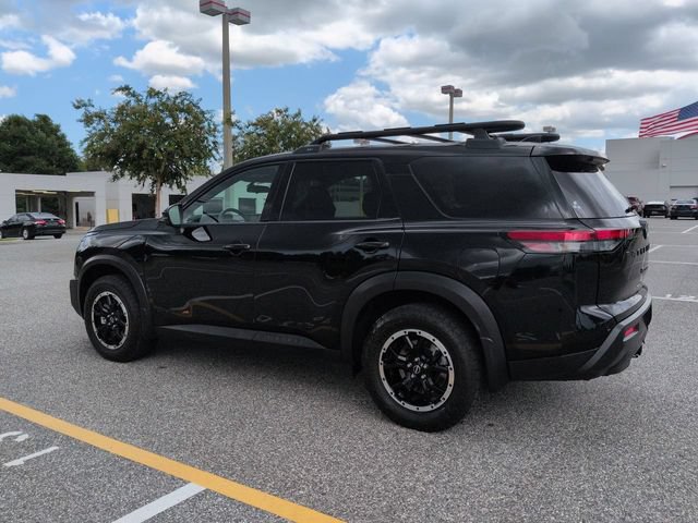 Used 2023 Nissan Pathfinder Rock Creek AWD/4WD image 6