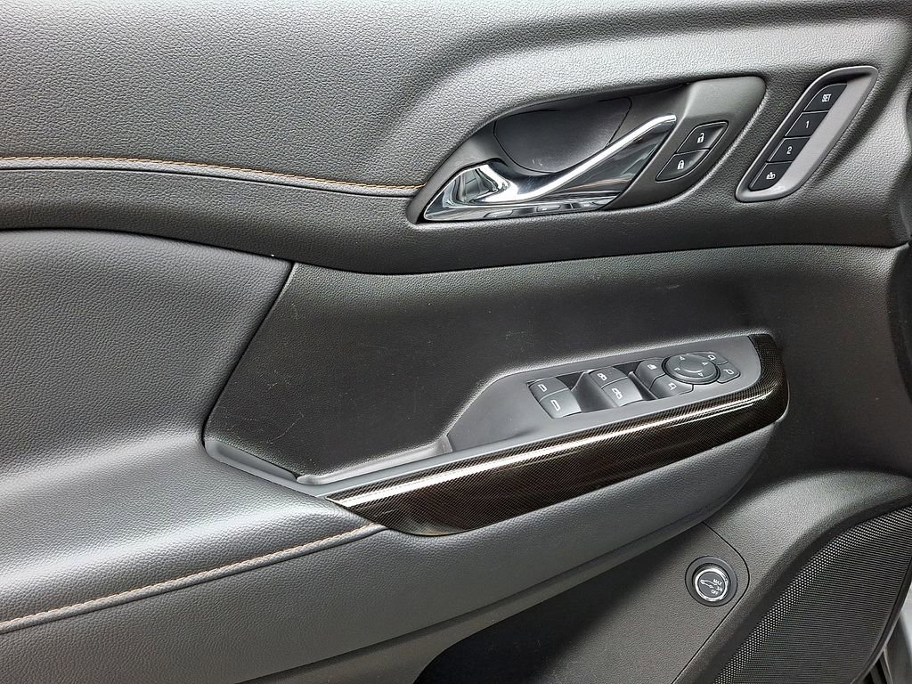 Used 2023 GMC Acadia AT4 w/ Technology Package image 14