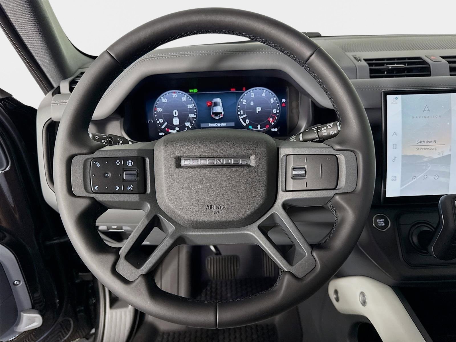 Used 2026 Land Rover Defender 110 X-Dynamic SE AWD/4WD image 12