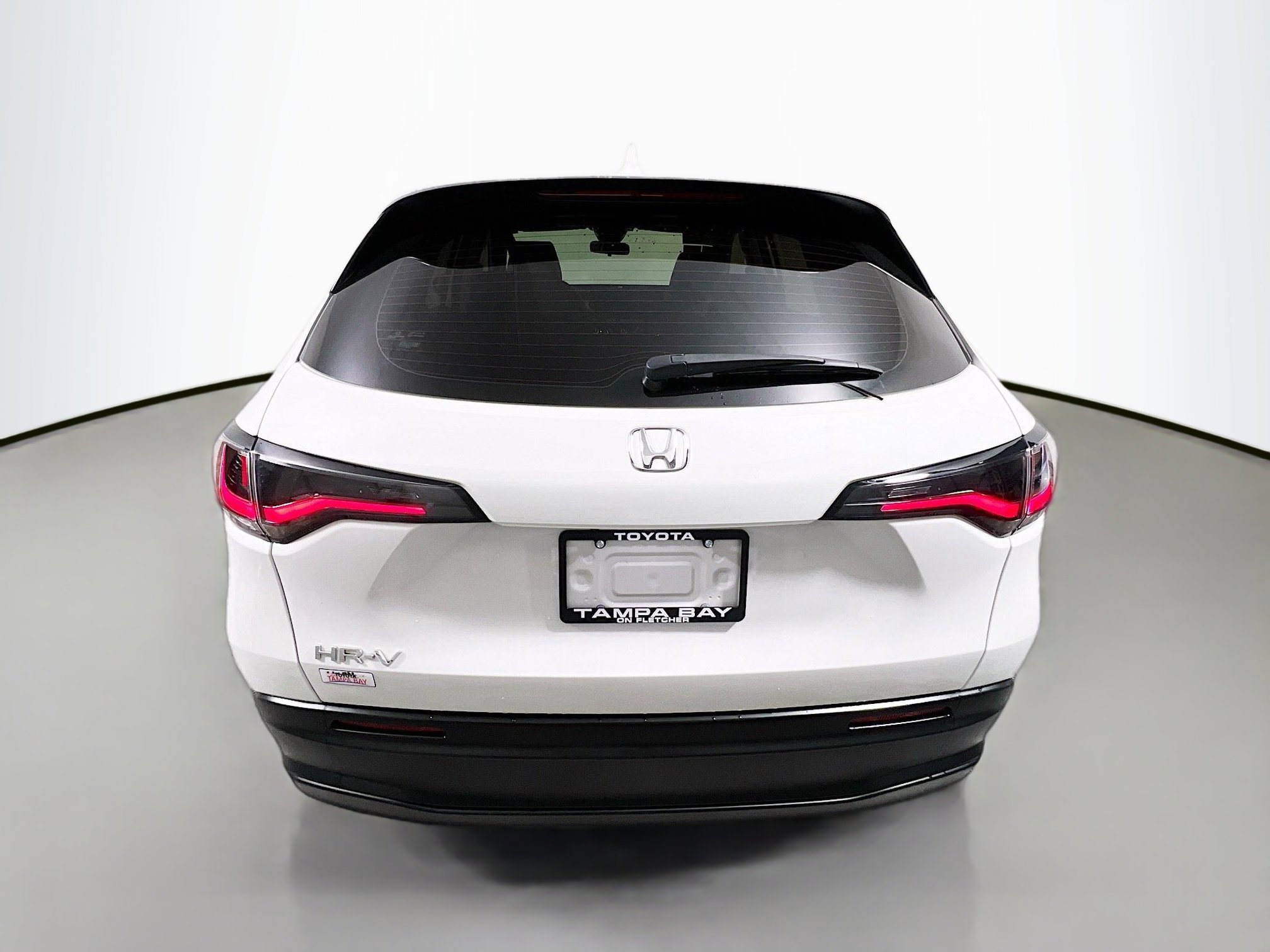 Used 2024 Honda HR-V LX image 6