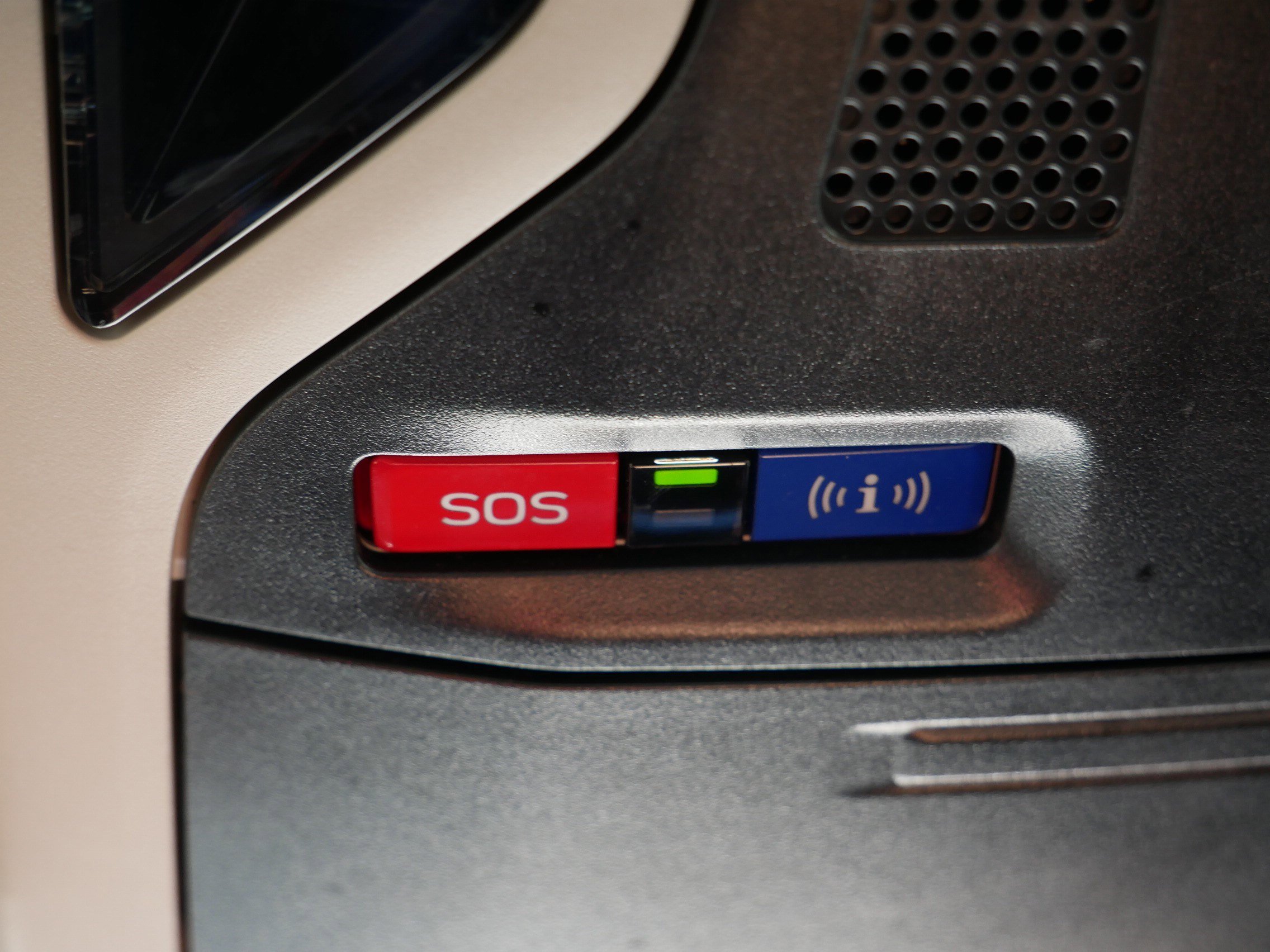 Certified 2023 Subaru Legacy Premium image 30