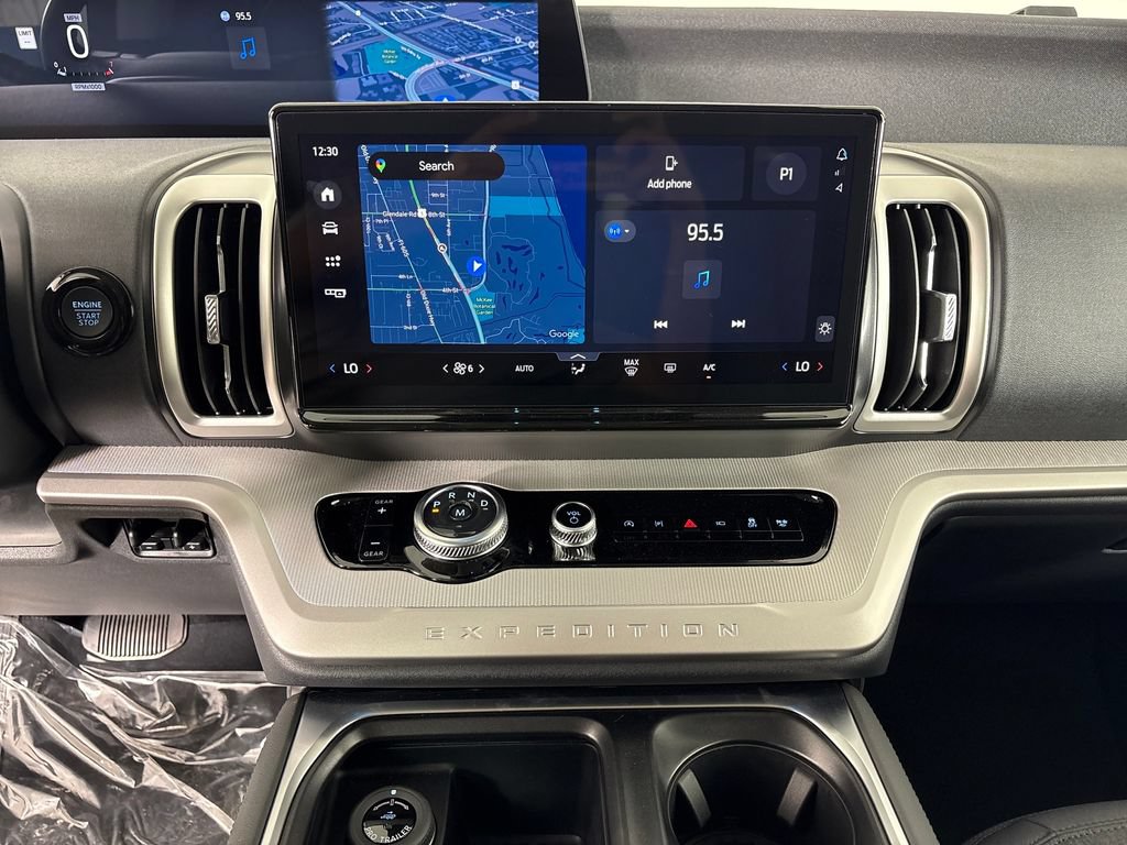 New 2027 Ford Expedition Active RWD image 30