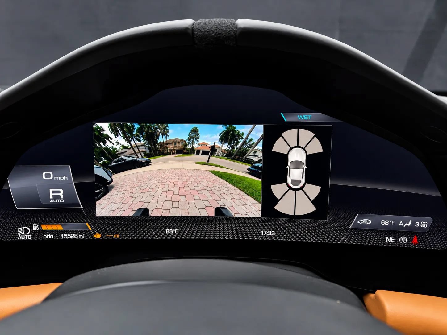 Used 2022 Ferrari Roma RWD image 14
