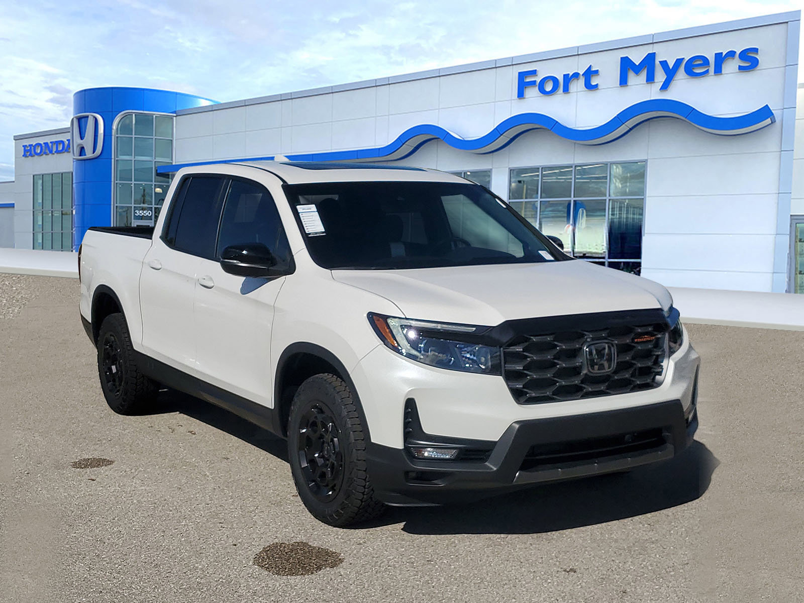 New 2025 Honda Ridgeline TrailSport+