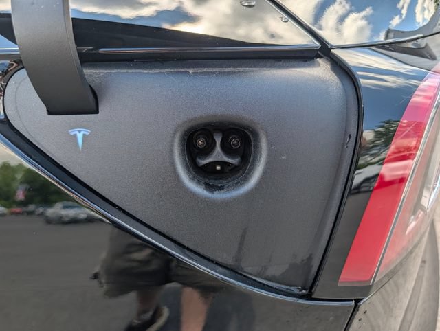 Used 2025 Tesla Model 3 Performance AWD/4WD image 12