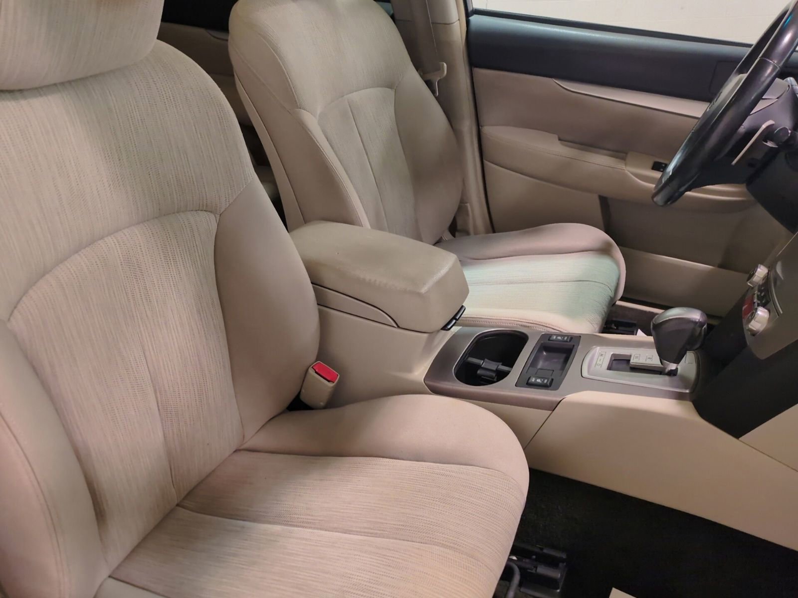 Used 2014 Subaru Outback 2.5i Premium AWD/4WD image 10