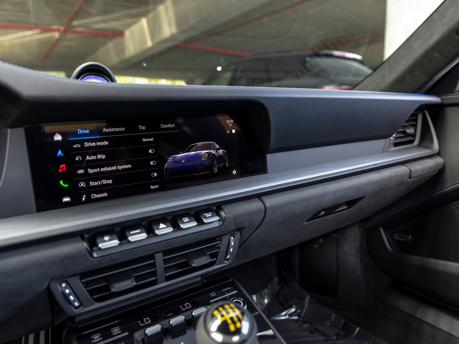 Certified 2026 Porsche 911 GT3 RWD image 40