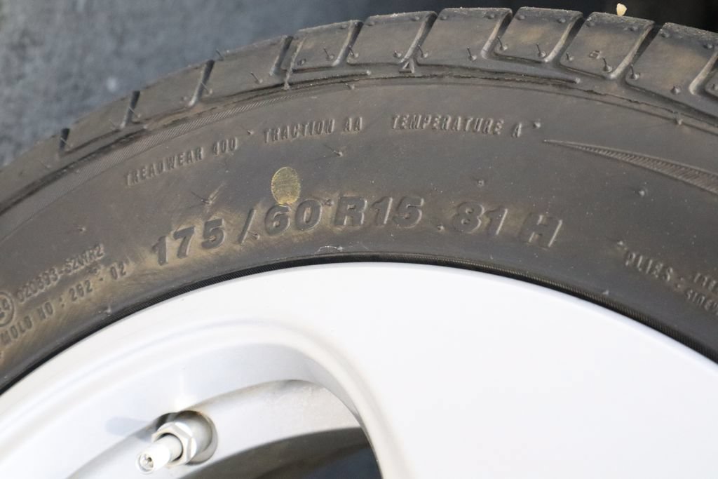 Used 2012 Mitsubishi i RWD image 32