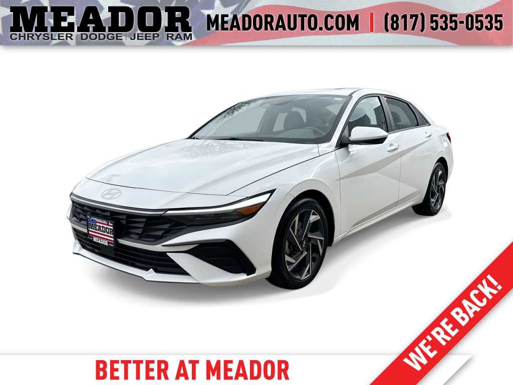 Used 2025 Hyundai Elantra SEL FWD image 1
