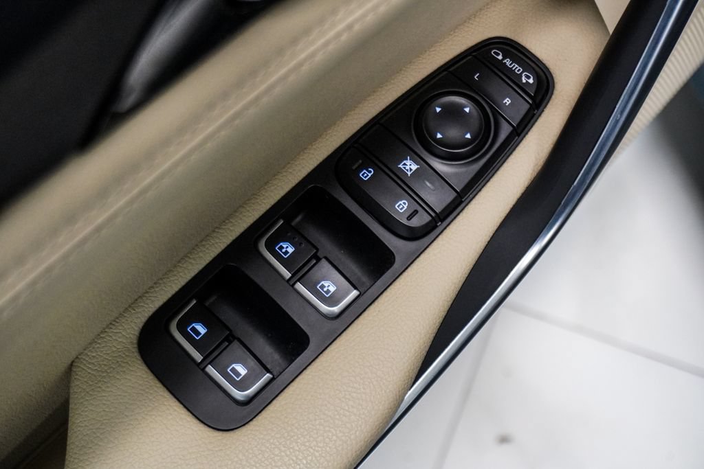 Used 2023 Kia Stinger GT-Line w/ Sun & Sound Package AWD/4WD image 26