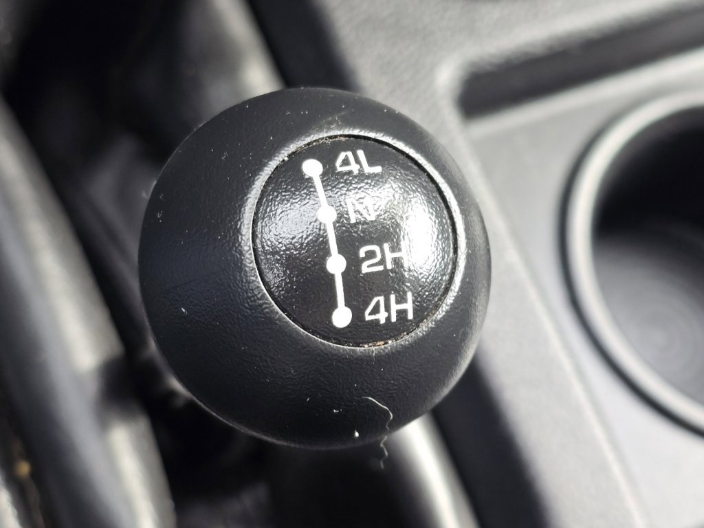 Used 2018 RAM 2500 Power Wagon w/ Leather & Luxury Group image 30