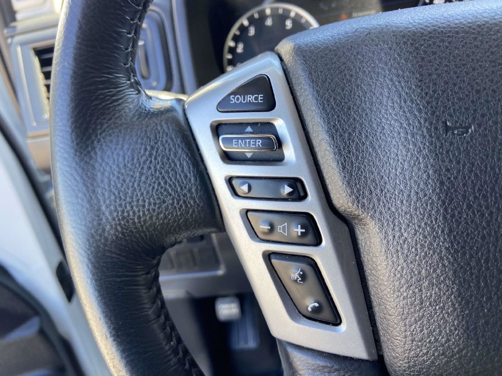 Used 2024 Nissan Titan SV w/ SV Convenience Package AWD/4WD image 27